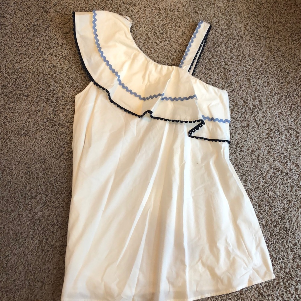 Cute one shouldered scalloped dress- never worn